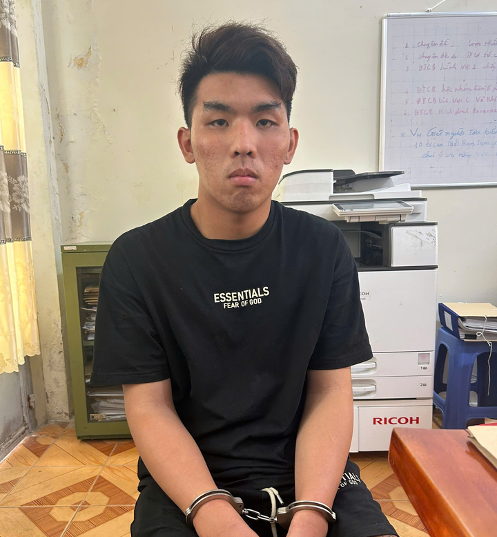 Bị can Trương Quốc Đạt tại cơ quan công an. (Ảnh: CACC)