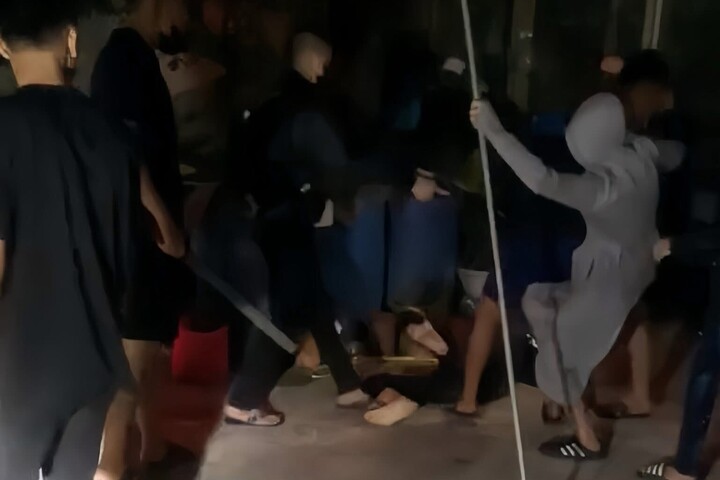 Triệu tập nhóm 'Trẻ 91' mang hung khí đuổi đánh người, quay clip khoe TikTok - 1