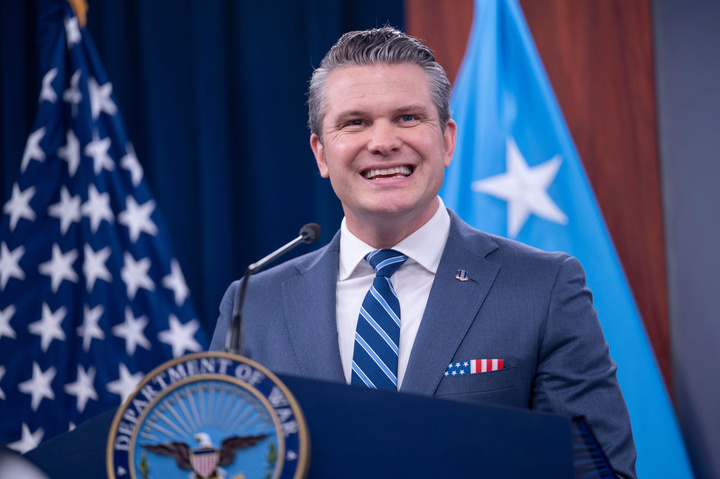 Bộ trưởng Chiến tranh Mỹ Pete Hegseth (Ảnh: AP)