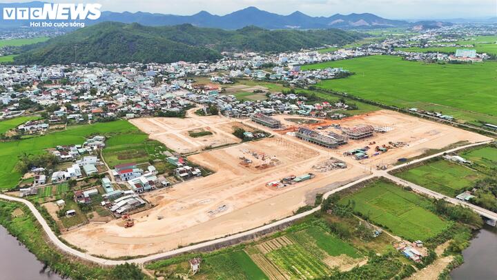 Dự án Khu nhà ở kết hợp chỉnh trang đô thị tại khu vực phía Nam và phía Bắc đường Tăng Bạt Hổ được UBND tỉnh Gia Lai yêu cầu hoàn thành công tác bồi thường, giải phóng mặt bằng dự án trong quý I/2026.