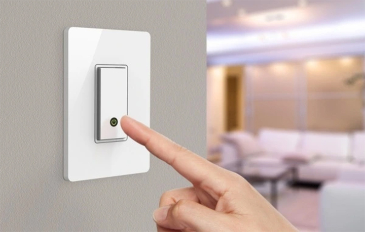 Tắt các thiết bị điện khi ra khỏi nhà... là những bước đơn giản nhưng rất quan trọng để tiết kiệm điện