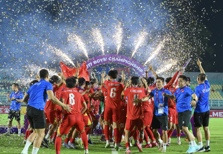 U17 Việt Nam ăn mừng khi giành chức vô địch Giải U17 Đông Nam Á 2026. (Nguồn: VFF)