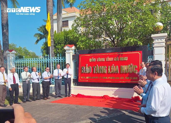 Bảo tàng Lúa nước Cà Mau đặt tại trụ sở UBND tỉnh Bạc Liêu (cũ), được cải tạo thành không gian trưng bày hiện đại, gắn với trải nghiệm thực tế.