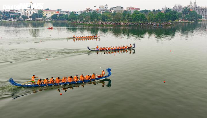 Đây là năm đầu tiên giải được tổ chức sau khi thực hiện sắp xếp, sáp nhập đơn vị hành chính và triển khai mô hình chính quyền địa phương hai cấp. Giải năm nay quy tụ 9 đội chải, với 270 vận động viên, đến từ 8 địa phương gồm: phường Việt Trì, phường Thanh Miếu, xã Tam Nông, xã Thọ Văn, xã Tiên Lương, xã Đào Xá, xã Sông Lô…