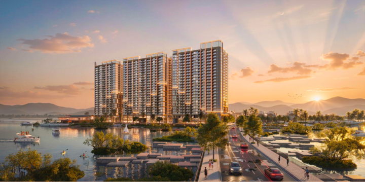 Việc dịch chuyển trung tâm hành chính về Nam Nha Trang là quy luật tất yếu.