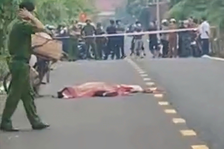 Chị M. bị sát hại khi đang trên đường đi phiên chợ sáng.