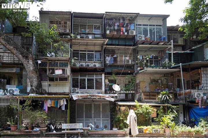 Nhiều nhà tập thể cũ có giá hàng trăm triệu đồng/m2. (Ảnh minh hoạ: Minh Đức).