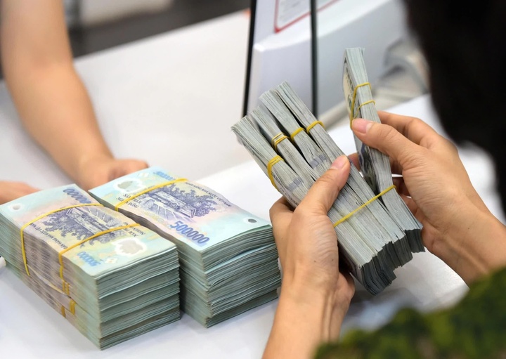 Mặt bằng lãi suất đã có xu hướng đi xuống, dự báo có thể tiếp tục giảm trong quý II. (Ảnh minh họa)