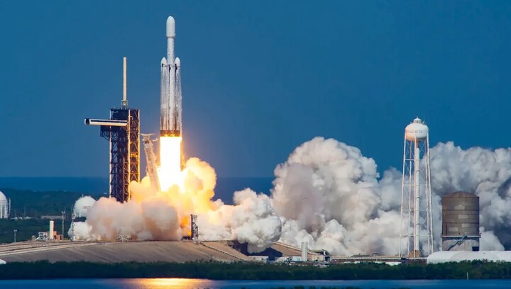 Tên lửa Falcon Heavy của SpaceX phóng tàu Europa Clipper của NASA từ Florida vào ngày 14/10/2024. (Ảnh: SpaceX)