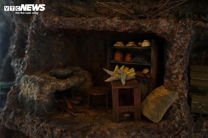 Ý tưởng về chiếc bánh bắt nguồn từ một câu hỏi Ân tình cờ đọc được trên mạng xã hội: “Ước mơ của mẹ là gì?”. Khi nhiều người nghĩ đến gia đình, con cái, anh lại đặt câu hỏi ấy trong bối cảnh chiến tranh.