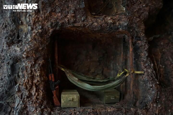 Theo chàng trai 26 tuổi, điều anh hướng tới không đơn thuần là một sản phẩm kỹ thuật cao, mà là một tác phẩm có thể gợi suy ngẫm về giá trị của hòa bình và sự hy sinh thầm lặng. “Đó là lời tri ân dành cho những người lính ngã xuống vì độc lập, tự do của dân tộc, và cả những người mẹ, người vợ âm thầm mang vết thương chiến tranh suốt cuộc đời”, Ân chia sẻ.