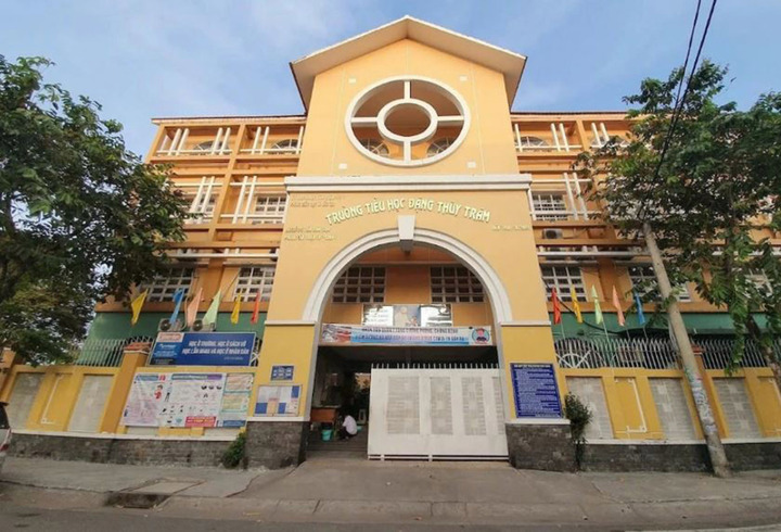 Trường Tiểu học Đặng Thùy Trâm, nơi ghi nhận có học sinh nghi ngờ ngộ độc thực phẩm.