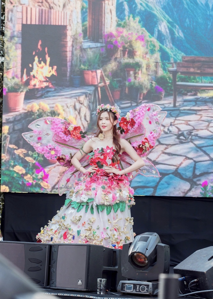 Cuộc thi Hoa khôi, không phải là điểm khởi đầu, mà là bước tiếp theo của hành trình đã được chuẩn bị từ trước.