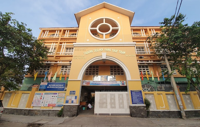 Trường Tiểu học Đặng Thuỳ Trâm nơi xảy ra sự việc.