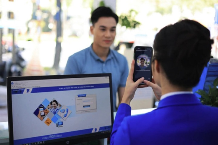 Các nhà mạng đang nỗ lực hỗ trợ khách hàng xác thực thông tin thuê bao theo đúng quy định.