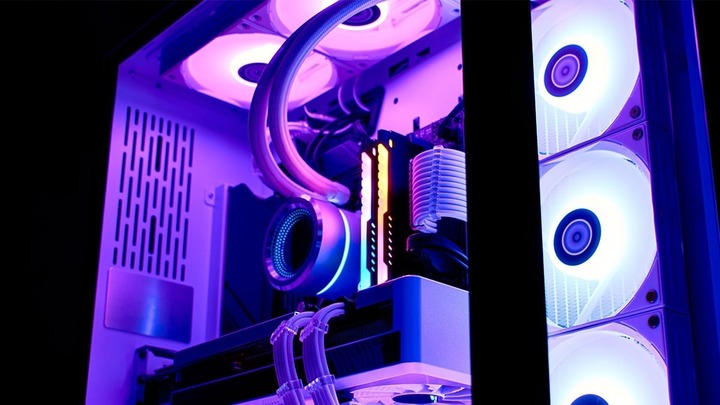 Những thiết bị nên rút điện khi rời nhà nghỉ lễ dài ngày - 3