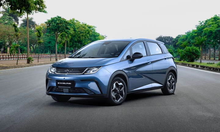 Mẫu xe điện cỡ B nhập khẩu từ Thái Lan có không gian rộng rãi và tầm hoạt động 435 km.