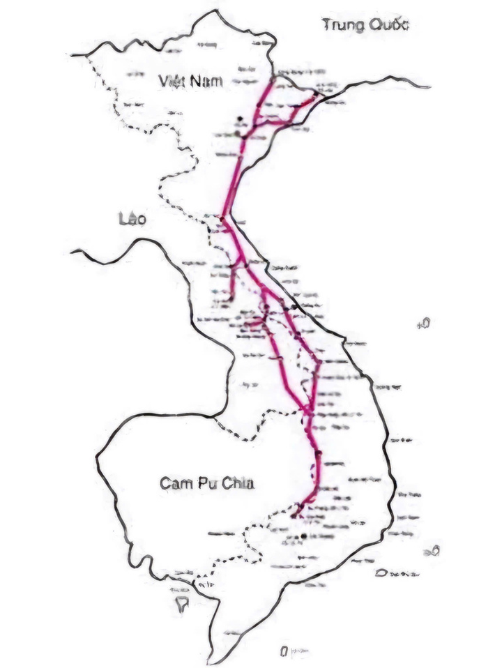 Bản đồ tuyến đường ống xăng dầu trên tuyến Đường Trường Sơn, kéo dài từ miền Bắc vào chiến trường miền Nam giai đoạn kháng chiến chống Mỹ.
