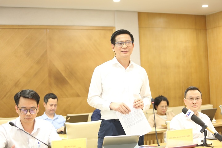 Ông Lê Văn Tuấn, Cục trưởng Tần số vô tuyến điện.