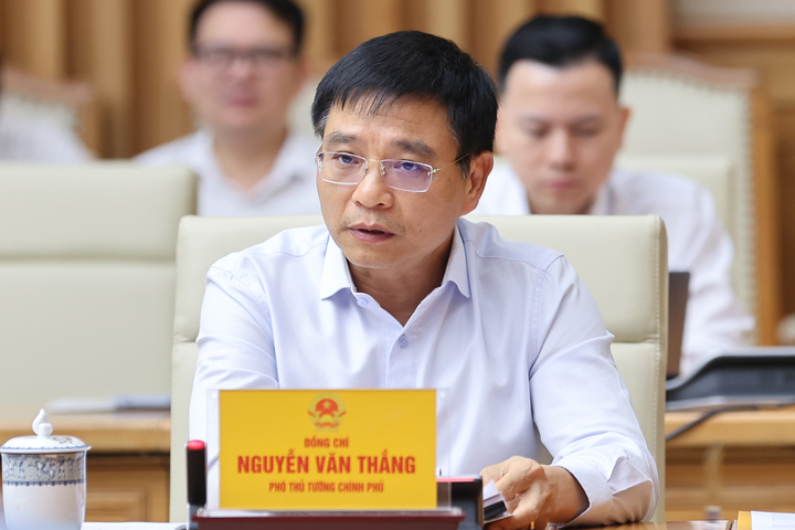 Phó Thủ tướng Nguyễn Văn Thắng phát biểu.