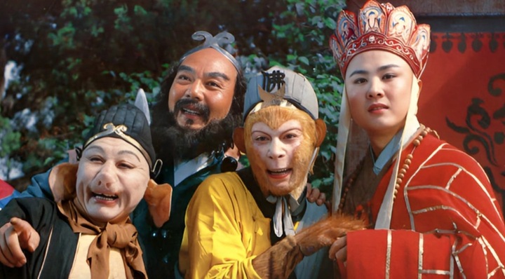 "Tây du ký" được coi là một trong tứ đại danh tác của Trung Quốc, cùng với "Tam quốc diễn nghĩa", "Thủy hử", "Hồng lâu mộng". Tính tới thời điểm hiện tại, phim đã được phát sóng hơn 3.000 lần tại Trung Quốc. Với nhiều thế hệ khán giả Việt, bộ phim là một phần ký ức tuổi thơ khiến họ không thể quên.