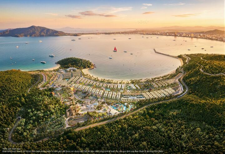 Đảo Ngọc sở hữu vị trí chạm biển trực diện nhất tại Vinhomes Hải Vân Bay.