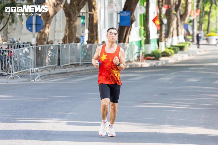 Ngắm Hà Nội vắng vẻ, yên bình trong kỳ nghỉ lễ 30/4 - 1/5 - 5