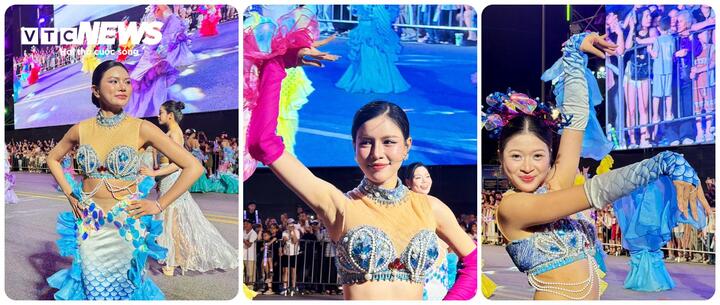 Những "mỹ nữ" hòa mình vào không gian lễ hội bên bờ vịnh di sản Hạ Long tối 30/4.