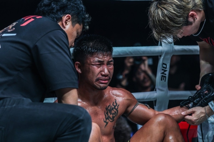 Sau 13 năm, Rodtang mới bị thua KO (knock-out)