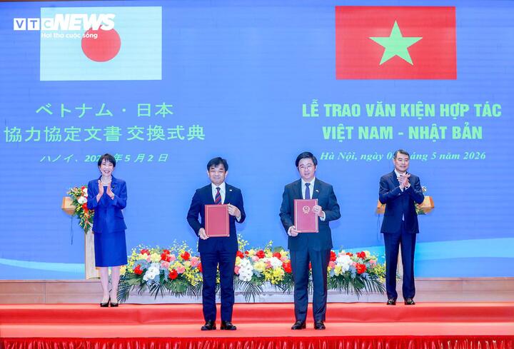Bản ghi nhớ giữa Bộ Khoa học và Công nghệ Việt Nam với Bộ Nội vụ và Truyền thông Nhật Bản về hợp tác trong lĩnh vực công nghệ thông tin, truyền thông (ICT) và chuyển đổi số.
