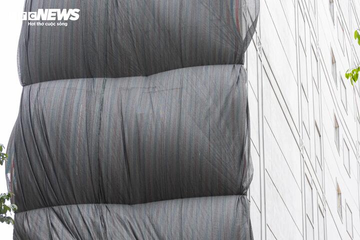 Hà Nội phá dỡ khách sạn 9 tầng bên Hồ Gươm - 12