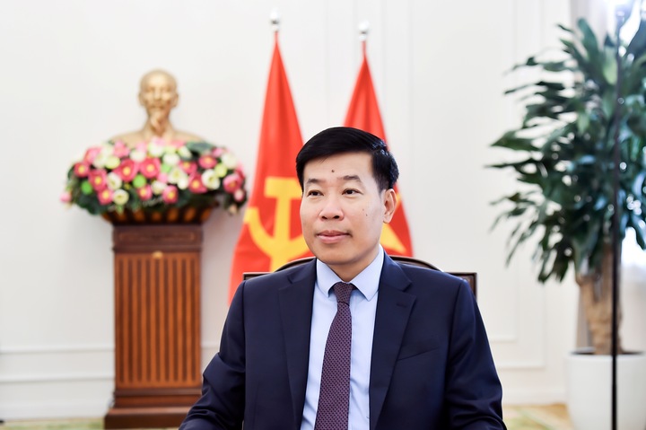 Thứ trưởng Ngoại giao Nguyễn Mạnh Cường