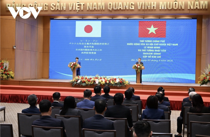 Thủ tướng Lê Minh Hưng và Thủ tướng Takaichi Sanae gặp gỡ báo chí