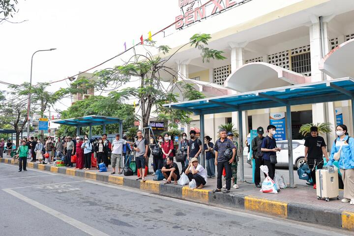 Cửa ngõ Hà Nội thông thoáng trong ngày cuối kỳ nghỉ lễ - 14