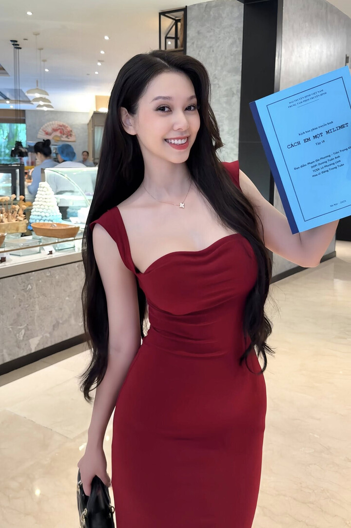Diễn viên Hà Bùi.