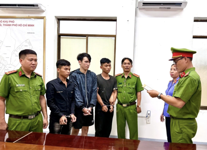 Nhựt, Thành, Chỉnh tại cơ quan điều tra. (Ảnh: CA TP.HCM)