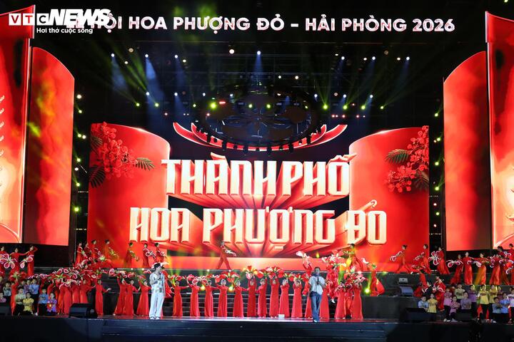 Hải Phòng tổng duyệt chương trình nghệ thuật khai mạc Lễ hội Hoa phượng đỏ 2026 - 15