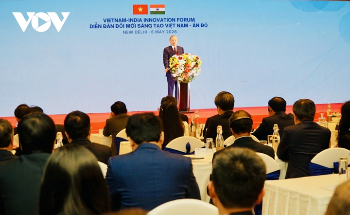 Quang cảnh diễn đàn.