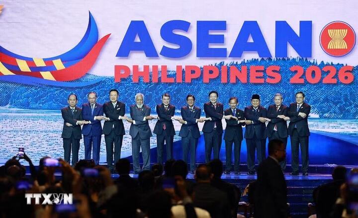 Thủ tướng Lê Minh Hưng cùng Trưởng đoàn các nước ASEAN tham dự phiên khai mạc Hội nghị Cấp cao ASEAN lần thứ 48. Ảnh: Dương Giang/TTXVN