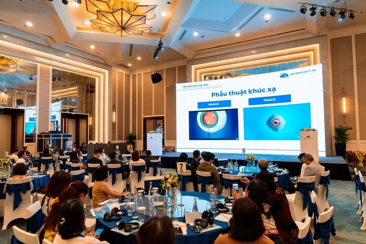 BS Đặng Thị Như Quỳnh trình bày báo cáo về “Bằng chứng lâm sàng trong lựa chọn phương pháp phẫu thuật TKX” tại hội thảo.