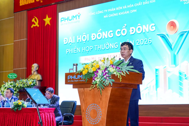 Ông Nguyễn Xuân Hòa - Chủ tịch HĐQT DPM - phát biểu tại Đại hội.