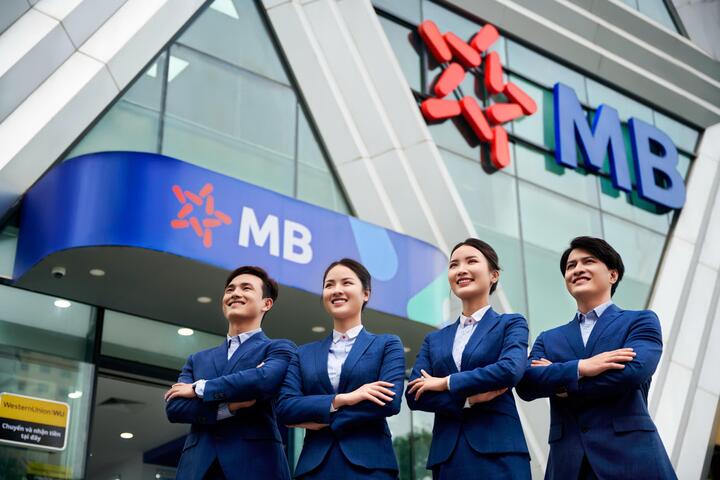 Moody’s nâng xếp hạng tín nhiệm của MB lên mức Ba2 - 1