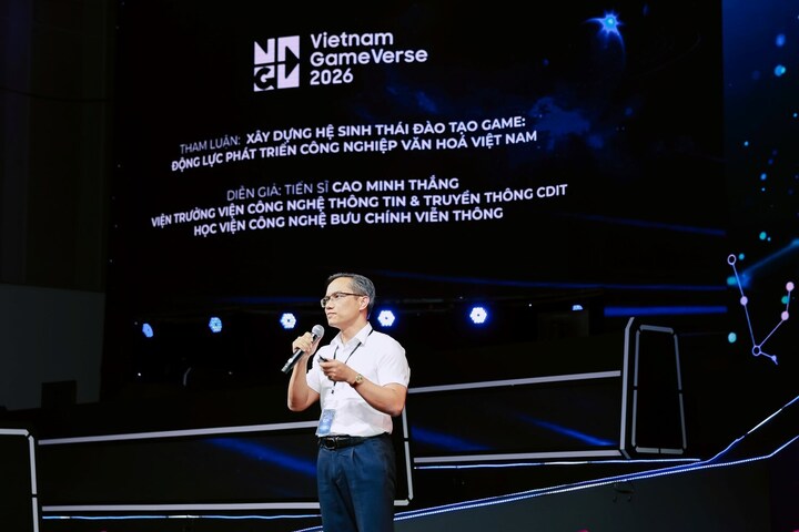 TS. Cao Minh Thắng - Viện trưởng Viện Công nghệ Thông tin và Truyền thông CDiT. (Ảnh: PTIT)