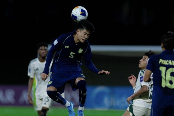 U17 Thái Lan (xanh) thua 0-2 U17 Ả Râp Xê Út. (Nguồn: AFC)