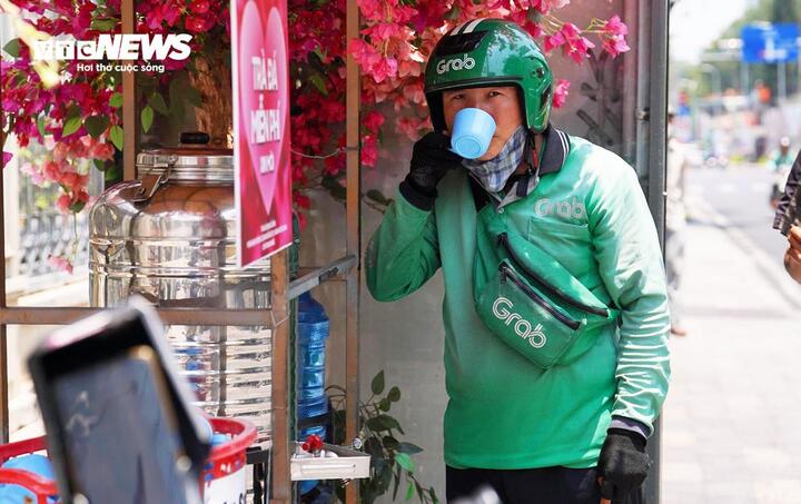 Ngày 11/5, miền Nam nắng gắt. (Ảnh minh hoạ: Lương Ý)