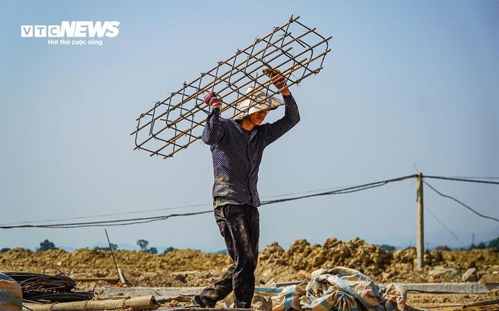 Nắng nóng sắp quay trở lại miền Bắc và miền Trung. (Ảnh minh hoạ)