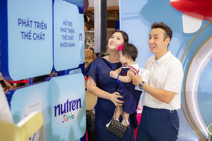 Gia Đình Mắt Hí cùng tìm hiểu thêm về dinh dưỡng cho con sau 1 tuổi.