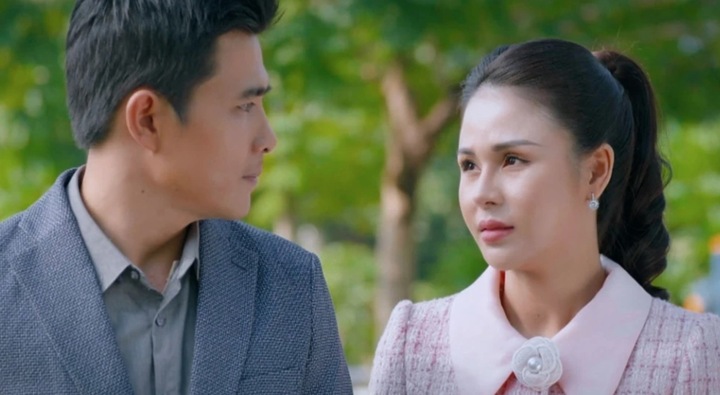 Chia sẻ về vai diễn, Lương Thu Trang từng cho rằng bản thân khi nhận vai diễn này đã chuẩn bị tinh thần nhận tranh cãi và đó cũng là thử thách rất lớn của bản thân nữ diễn viên. "Tôi và Quang Sự thường động viên nhau, đằng nào cũng bị ghét rồi nên cứ cố gắng diễn, thực sự nhiều khi tôi cũng thấy ghét bản thân mình luôn vì nhân vật", cô tâm sự.
