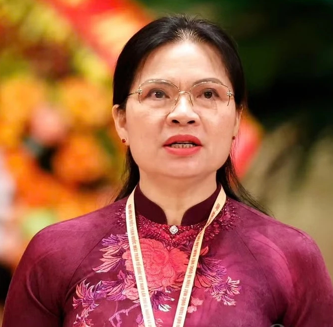 ba ha thi nga.jpg