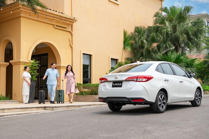 Toyota Vios đáp ứng tốt nhu cầu di chuyển của gia đình.